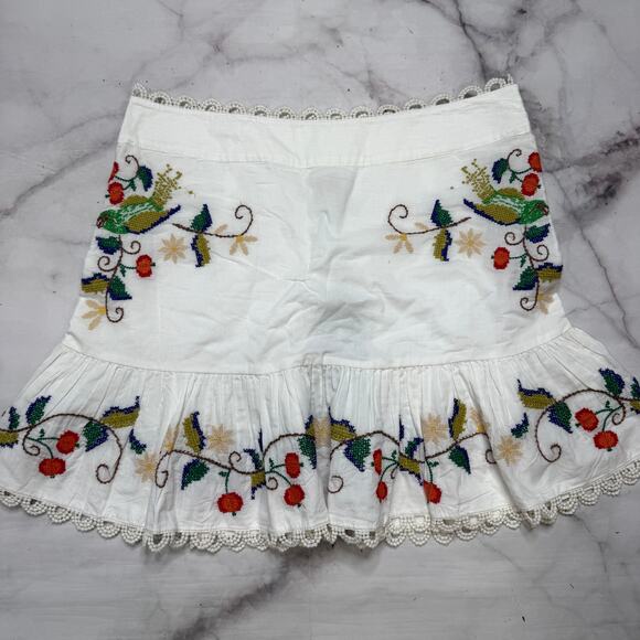 Farm Rio Pitanga Embroidery Mini Skirt Size XL Off White New Crochet Birds - Picture 2 of 9